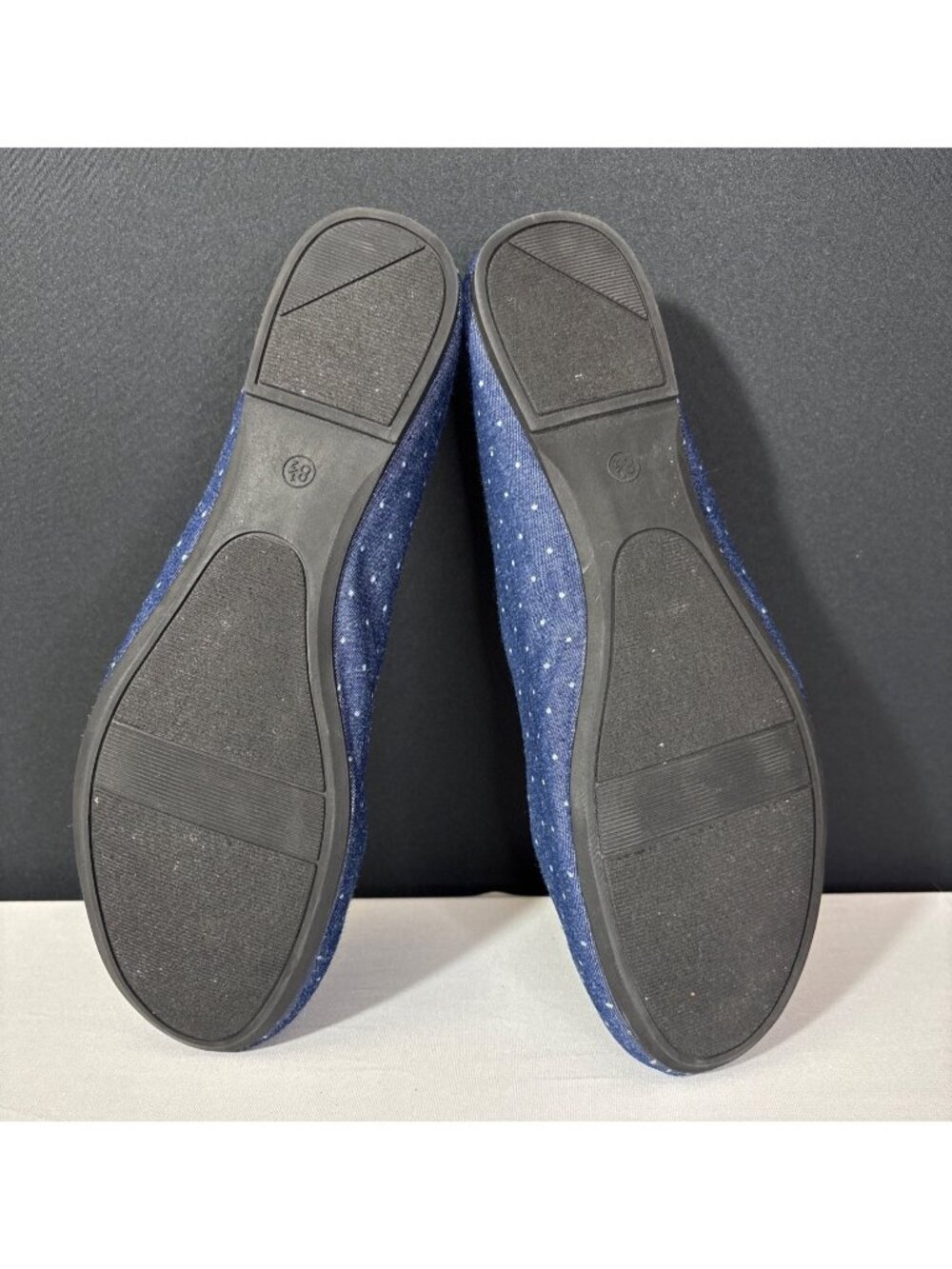 Blue Polka Dot Womens Flat Shoes Size 8.5 Slip-On Casual Ballerina Ballet Flats - Picture 6 of 8